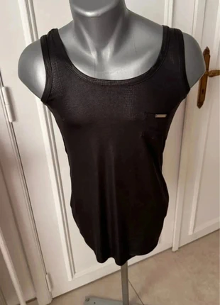 Joli débardeur, marque: Giorgia, état: Très bon état, taille: Taille unique, 4,00 €, 4,90 € Protection acheteurs incluse