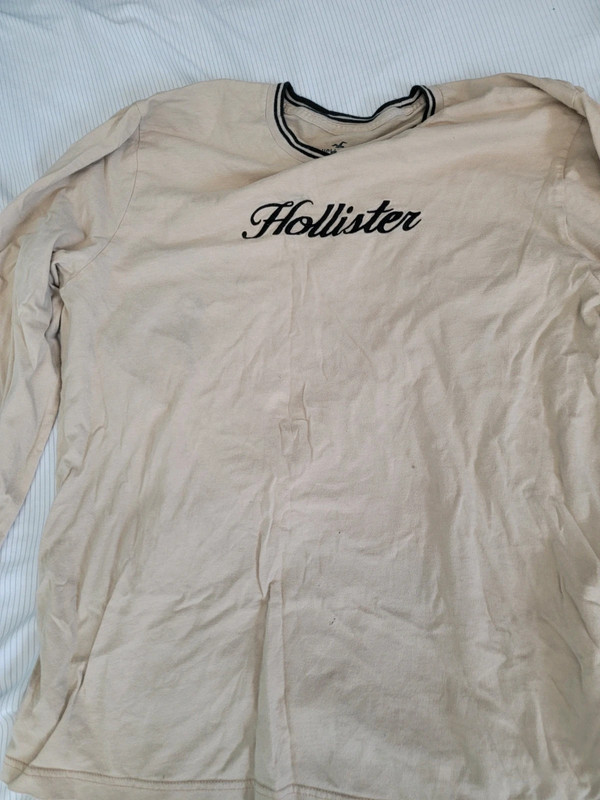 Large Hollister long sleeve shirt 2