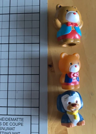 3 Figurines Sanrio Hello Kitty - Thomas et un chien, brand: Sanrio, condition: Good, size: One size, €2.00, €2.80 includes Buyer Protection