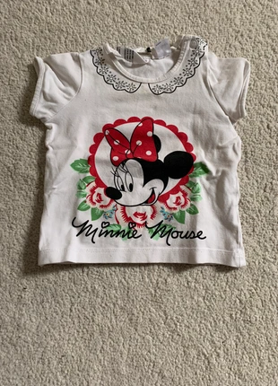 Minnie mouse tshirt , merk: H&M, staat: Nieuw zonder prijskaartje, maat: 3-6 maanden / 62 cm, € 1,00, € 1,75 inclusief Kopersbescherming