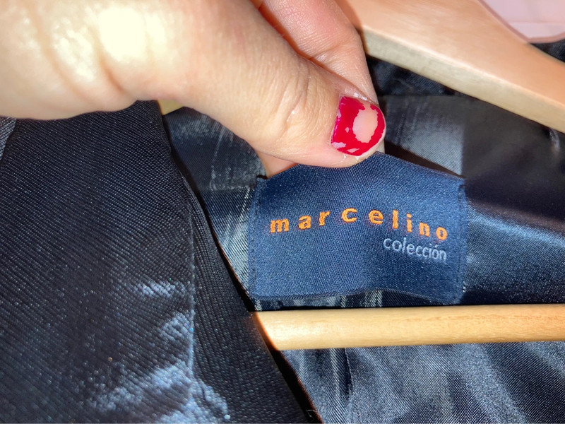 Nagelneuer Blazer aus Seide von marcelino, Größe 46 2