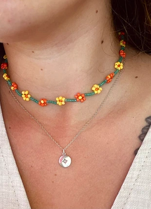 Jolie collier à fleurs en perles fait main, brand: Fait Main, condition: New without tags, €8.00, €9.10 includes Buyer Protection