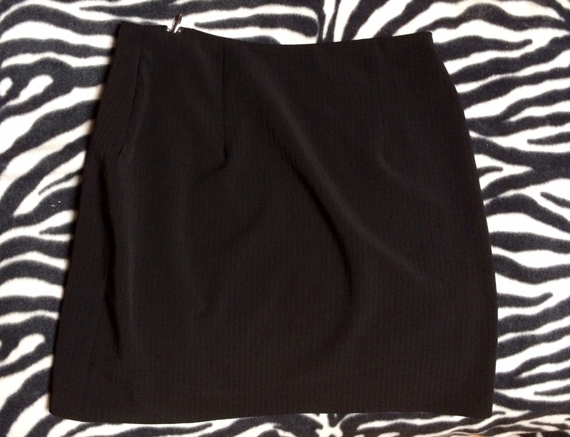 Mini jupe noire fermeture éclaire devant 2