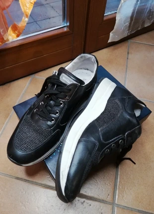 Sneakers donna Nero Giardini ®, marque: Nero Giardini, état: Neuf sans étiquette, taille: 39, 61,00 €, 64,75 € Protection acheteurs incluse