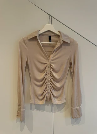 Glittery button up, marca: New Yorker, estado: Muy bueno, tamaño: XS / 34 / 6, 10,00 €, 11,20 € Protección al comprador incluida