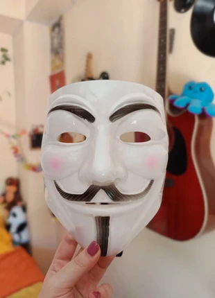 Maschera V per Vendetta, marke: V per Vendetta, zustand: Sehr gut, 3,00 €, 3,85 € inklusive Vinted-Käuferschutz