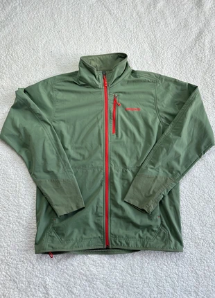 Veste Patagonia softshell / vert rouge / taille L homme, marque: Patagonia, état: Très bon état, taille: L, 59,00 €, 62,65 € Protection acheteurs incluse