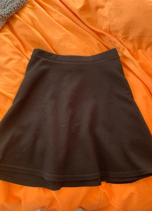 Jupe noir , marke: New Look, zustand: Gut, größe: XXXL / 46 / 18, 3,00 €, 3,85 € inklusive Vinted-Käuferschutz