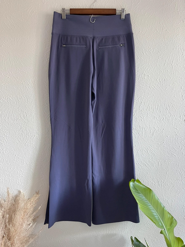 Athleta s/882675-04 Venice Flare Pant Nightfall Purple Size M 2