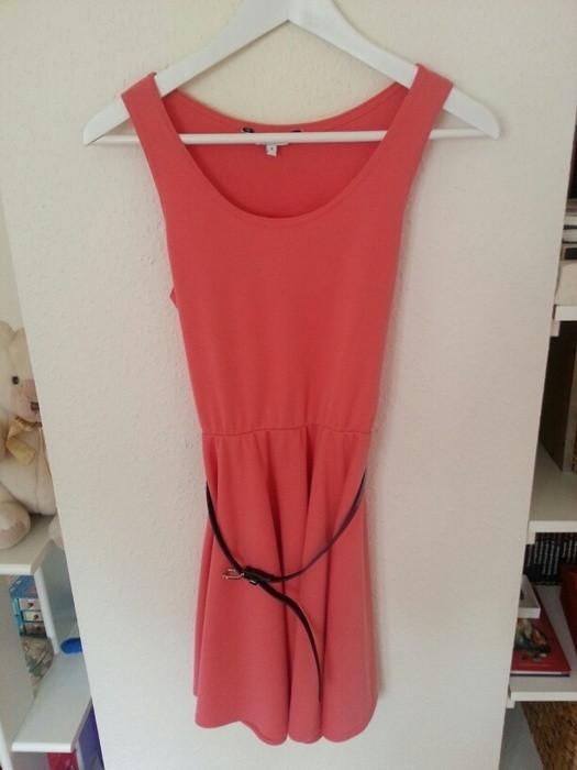 Robe patineuse rose corail new look 1