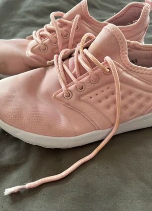 Baby Pink Primark Trainers - Size 6, brand: Primark, condition: Good, size: 39, €3.00, €3.85 includes Buyer Protection