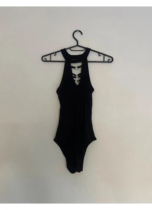 Body noir, marke: Jennyfer, zustand: Sehr gut, größe: XS / 34 / 6, 2,00 €, 2,80 € inklusive Vinted-Käuferschutz