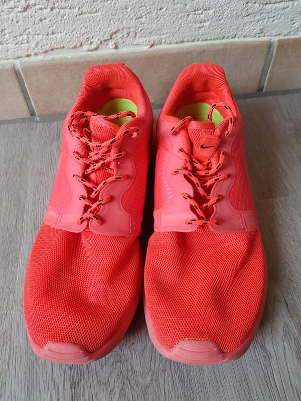 kopi Ledelse skuffet Nike roshe run hyperfuse red pink rot - Vinted