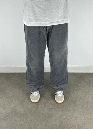 Pantalon vintage coupe straight / flare en velours côtelé / corduroy gris Calvin Klein, marke: Calvin Klein, zustand: Sehr gut, größe: L, 22,00 €, 23,80 € beinhaltet Vinted-Käuferschutz Pro