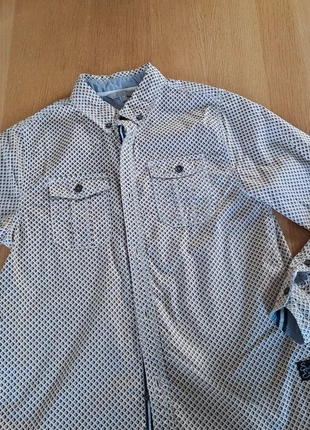 Feesthemd in perfecte staat, merk: JBC, staat: Heel goed, maat: 11 jaar / 146 cm, € 5,00, € 5,95 inclusief Kopersbescherming