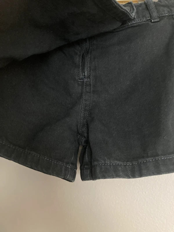 Kiabi jupe short noire 8 ans - photo numéro 2