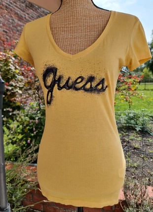 Guess : tee shirt jaune imprimé noir yellow Black print 100% coton, brand: GUESS, condition: Very good, size: S / 36 / 8, €15.00, €16.45 includes Buyer Protection Pro
