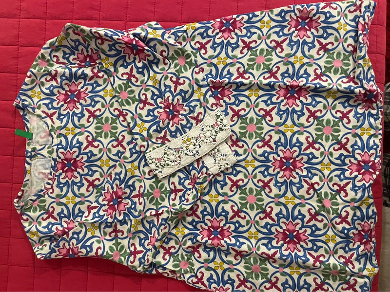 blusa floral benetton criança 3