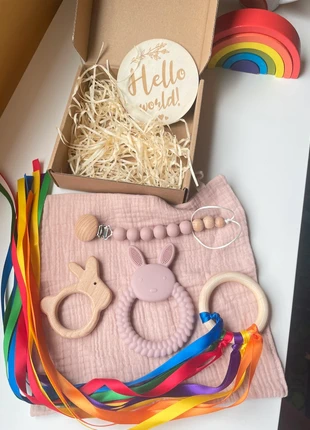 bebé nacimiento /Scatola regalo coniglietto nascita bebè/ Geschenkbox zur Geburt für Baby Häschen, staat: Nieuw met prijskaartje, maat: 1-3 maanden / 56 cm, € 18,00, € 19,60 inclusief Kopersbescherming Pro