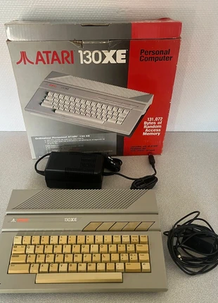 Atari 130XE personal computer, marque: Atari, état: Très bon état, 300,00 €, 315,70 € Protection acheteurs incluse