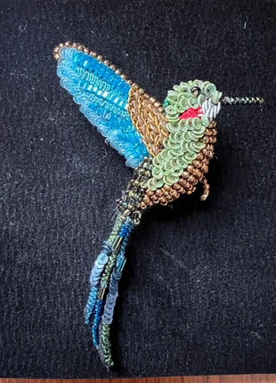 🪶 Broche Trovelore – Colibri brodé main, marke: Trovelore, zustand: Neu, mit Etikett, 55,00 €, 58,45 € inklusive Vinted-Käuferschutz