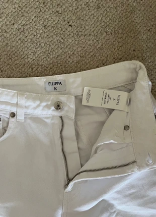 Jean Eliza Filippa K blanc, brand: Filippa K, condition: Very good, size: S / 36 / 8, €60.00, €63.70 includes Buyer Protection