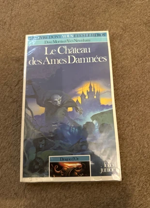 Livre dont vous êtes le héros le château des damnés, état: Très bon état, 12,00 €, 13,30 € Protection acheteurs incluse
