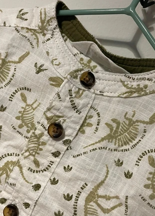 Cool Dinosaur Skeleton Print Shirt with Mandarin Collar, marque: Primark, état: Très bon état, taille: 9-12 mois / 74 cm, 5,00 €, 5,95 € Protection acheteurs incluse