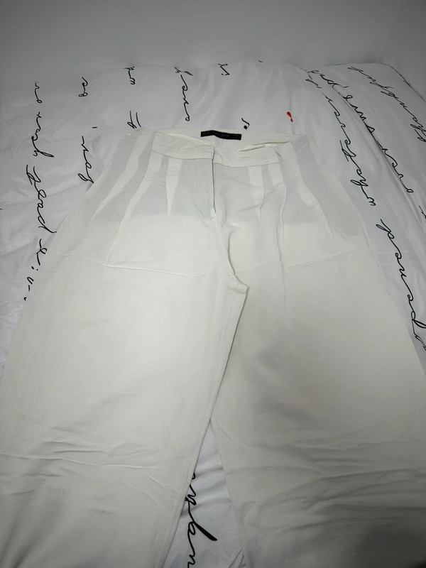 Pantalón crema ZARA 2