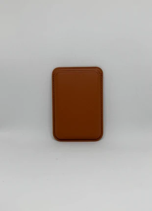Porte Carte MagSafe Marron, marque: Apple, état: Neuf sans étiquette, 10,00 €, 11,20 € Protection acheteurs incluse