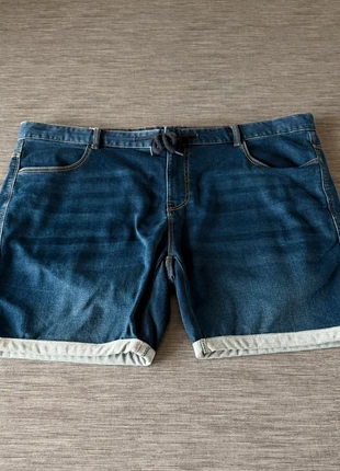 Short en jean homme Kiabi - Bleu marine - taille 5XL - très bon état, brand: Kiabi, condition: Very good, size: 5XL / 50 / 22, €18.00, €19.60 includes Buyer Protection