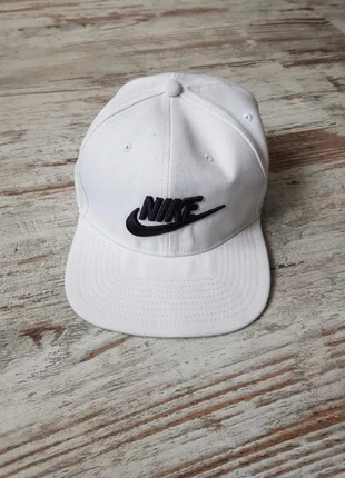 Casquette nike pro dri-fit taille unique blanche logo brodé, marque: Nike, état: Très bon état, taille: Taille unique, 9,80 €, 10,99 € Protection acheteurs incluse