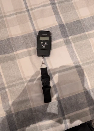 Luggage scales, brand: Uni-Com, condition: Very good, £2.00, £2.80 includes Buyer Protection