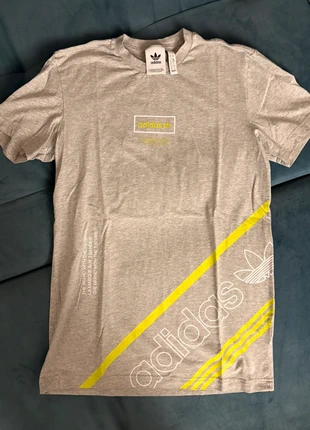 T-shirt adidas, brand: adidas, condition: Very good, size: S, €8.00, €9.10 includes Buyer Protection