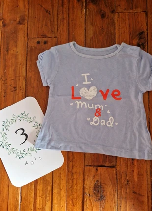 T-shirt fille 3 mois, marca: Inconnu, estado: Muito bom, tamanho: 1-3 meses / 56 cm, €1.00, €1.75 inclui Proteção do Comprador