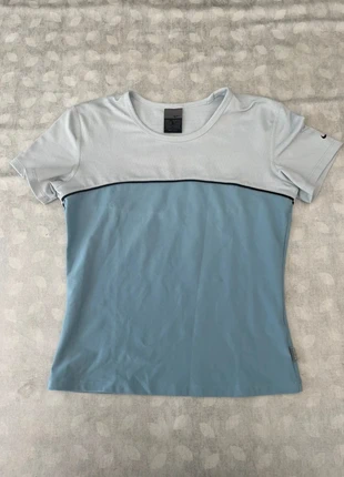 T-shirt Nike sport blanc et bleu 2001 - taille S, marca: Nike, estado: Muito bom, tamanho: S / 36 / 8, €9.00, €10.15 inclui Proteção do Comprador