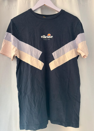 T shirt ellesse femme ou homme neuf Taille M, marca: Ellesse, estado: Novo sem etiquetas, tamanho: M, €19.00, €20.65 inclui Proteção do Comprador