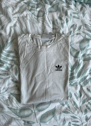 Tshirt Adidas blanc, brand: adidas, condizioni: Ottime, taglia: S, €10.00, €11.20 include la Protezione acquisti