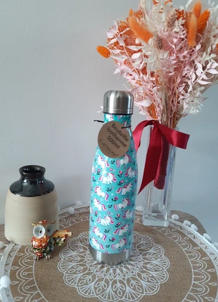 Gourde enfant motifs licornes, marque: cart'image, état: Neuf avec étiquette, 10,00 €, 11,20 € Protection acheteurs (Pro) incluse