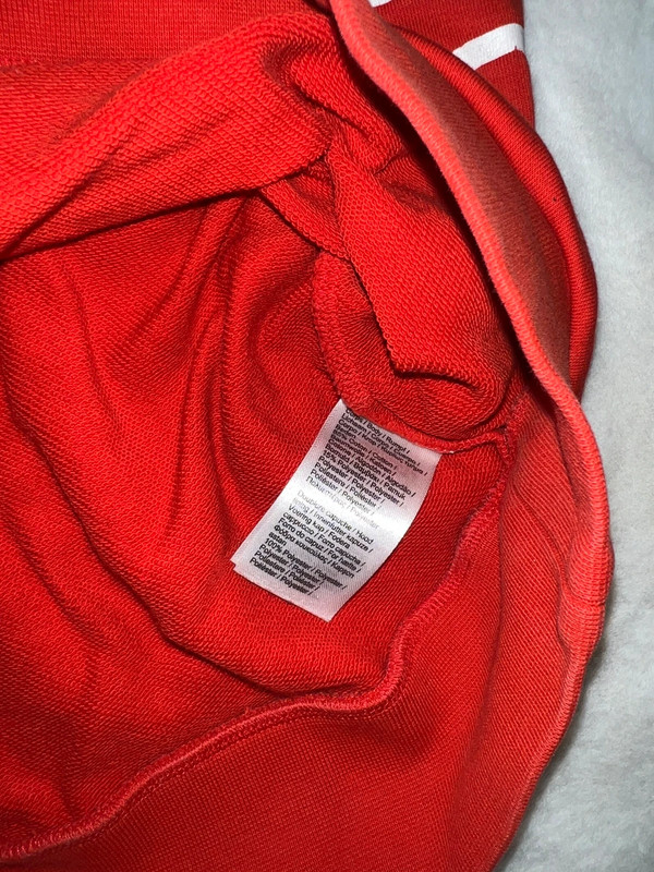 Sweat Lacoste Rouge 3