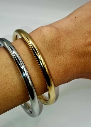 Bracelet femme jonc argenté et doré lot intemporel minimaliste must-have, zustand: Sehr gut, 15,00 €, 16,45 € inklusive Vinted-Käuferschutz