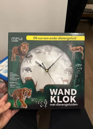 Wandklok met dieren, marque: Mesa living, état: Neuf avec étiquette, 5,00 €, 5,95 € Protection acheteurs incluse