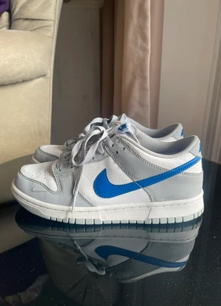 Basket femme Nike dunk low, merk: Nike, staat: Heel goed, maat: 38.5, € 35,00, € 37,45 inclusief Kopersbescherming