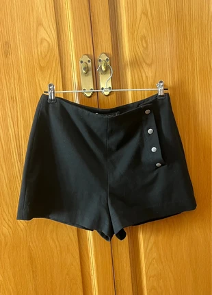 Short de vestir zara, marque: Zara, état: Très bon état, taille: L / 40 / 12, 7,00 €, 8,05 € Protection acheteurs incluse