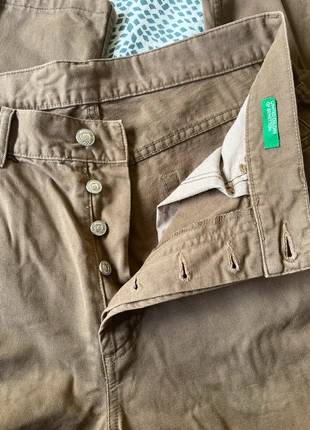 Calças castanhas da United Colors of Benetton, marca: United Colors of Benetton, estado: Muy bueno, tamaño: M / 38 / 10, 2,00 €, 2,80 € Protección al comprador incluida