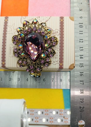 Broche avec la boîte, marca: Broche.fr, estado: Muito bom, €5.00, €5.95 inclui Proteção do Comprador Pro