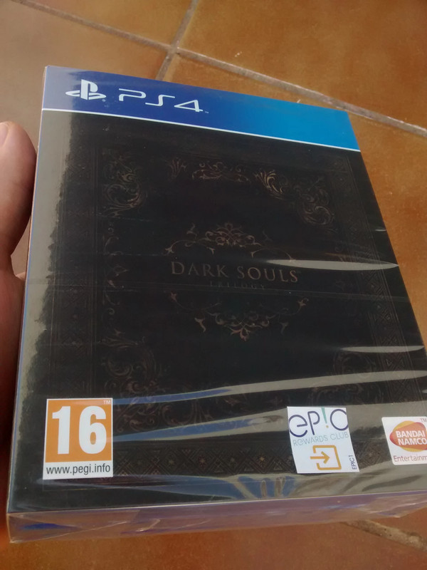 Dark Souls Trilogy PS4 nuevo