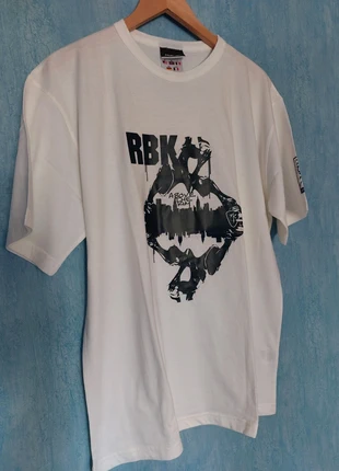 T shirt Reebok, marke: Reebok, zustand: Neu, größe: L, 5,00 €, 5,95 € inklusive Vinted-Käuferschutz