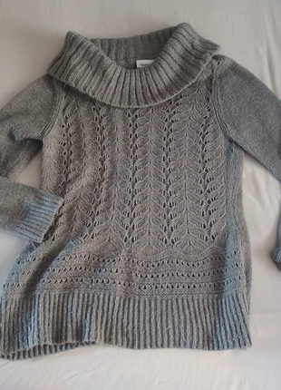 Strickpullover mit silbernen Fäden, merk: Yessica, staat: Heel goed, maat: XL / 42 / 14, € 6,00, € 7,00 inclusief Kopersbescherming