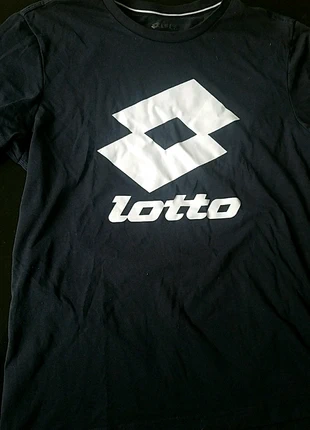 t-shirt lotto, merk: Lotto, staat: Goed, maat: 12 jaar / 152 cm, € 3,00, € 3,85 inclusief Kopersbescherming